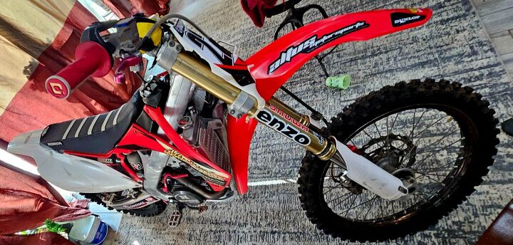 2012 honda crf 250 r off road motorcycle