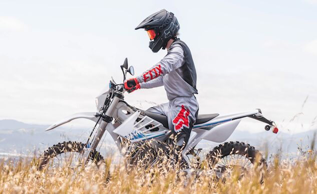 2019 Alta Motors Redshift EXR Dual-Sport Enduro First Look