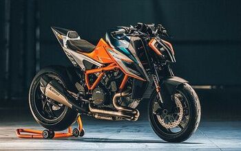 2021 KTM 1290 Super Duke RR First Look