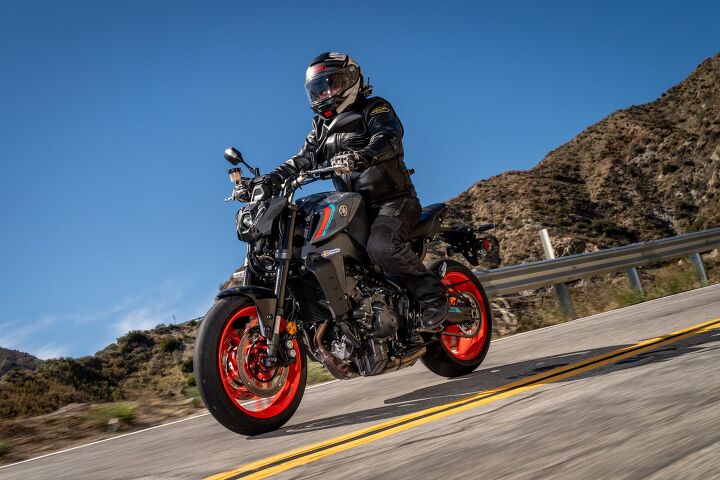 2021 Yamaha MT-09 Video Review