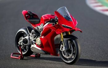 2025 Ducati Panigale V4 and V4 S – First Look