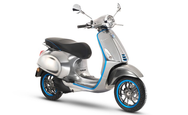 First Look: 2018 Vespa Elettrica