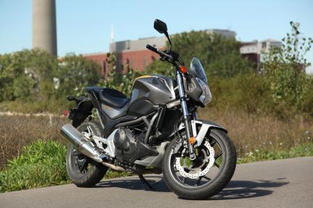 Motorcycle Beginner - Year 2: 2013 Honda NC700S Review